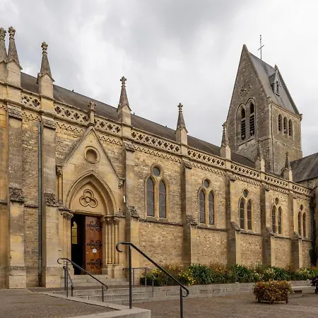 Sunlit Garden Escape Normandy Σπίτι διακοπών *