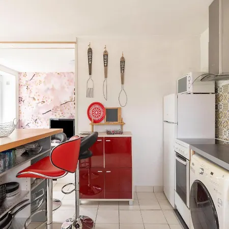 Sunlit Garden Escape Normandy *